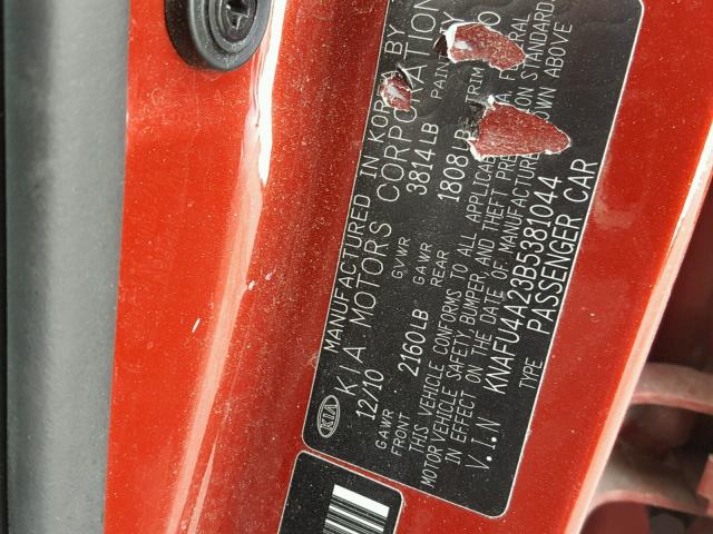 KNAFU4A23B5381044 - 2011 KIA FORTE EX RED photo 10