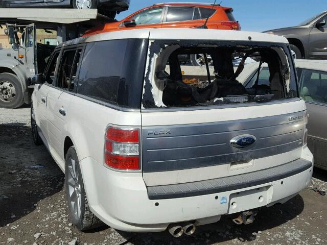 2FMHK6DC5ABA23242 - 2010 FORD FLEX LIMIT WHITE photo 3