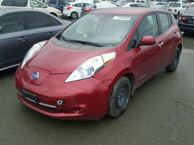 1N4AZ0CPXDC419079 - 2013 NISSAN LEAF S RED photo 2