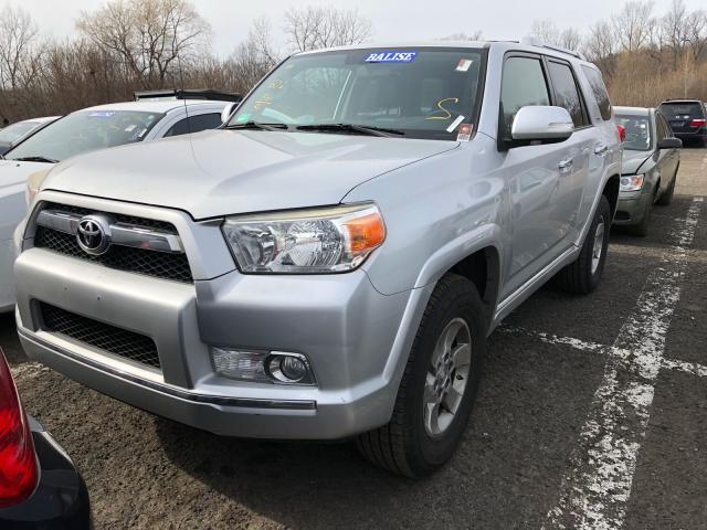 JTEBU5JRXA5016388 - 2010 TOYOTA 4RUNNER SR SILVER photo 2