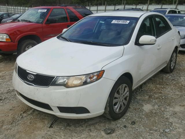 KNAFU4A22A5107333 - 2010 KIA FORTE EX WHITE photo 2