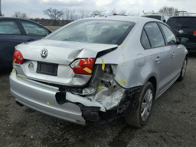 3VW2K7AJ2BM386923 - 2011 VOLKSWAGEN JETTA BASE ვერცხლისფერი ფოტო 4