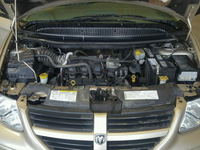 2D4GP44L26R630190 - 2006 DODGE GRAND CARA TAN photo 7