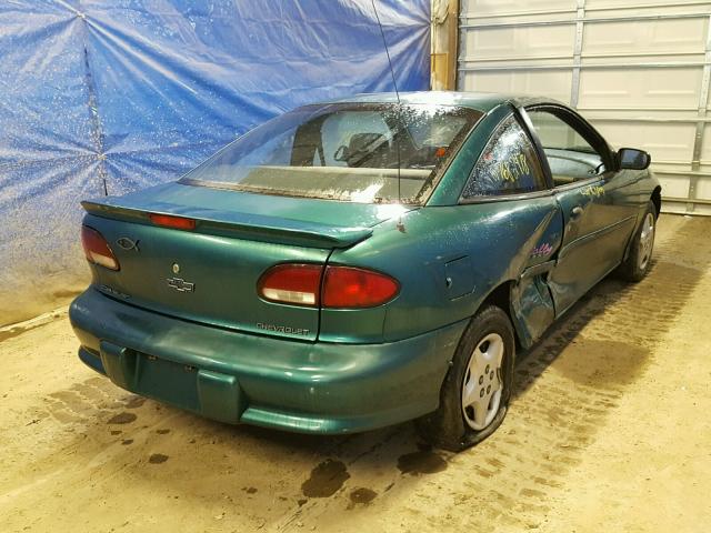 1G1JC124XW7141376 - 1998 CHEVROLET CAVALIER B GREEN photo 4