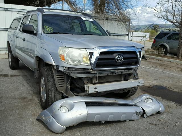 5TEKU72N85Z083988 - 2005 TOYOTA TACOMA DOU SILVER photo 1