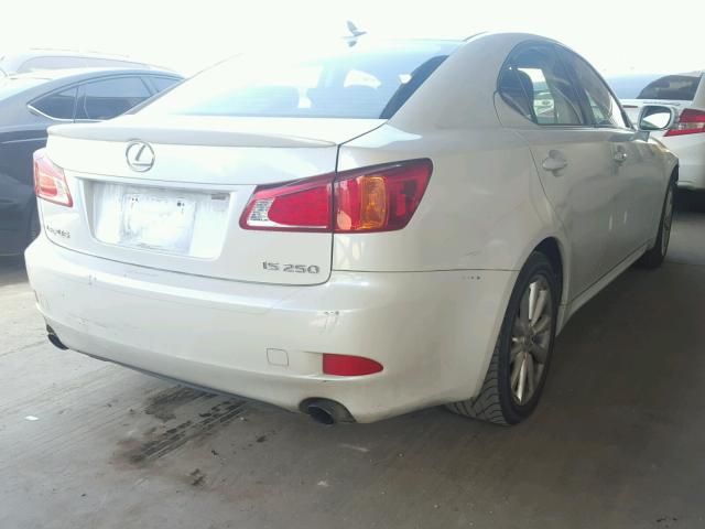 JTHBK262395103189 - 2009 LEXUS IS 250 WHITE photo 4