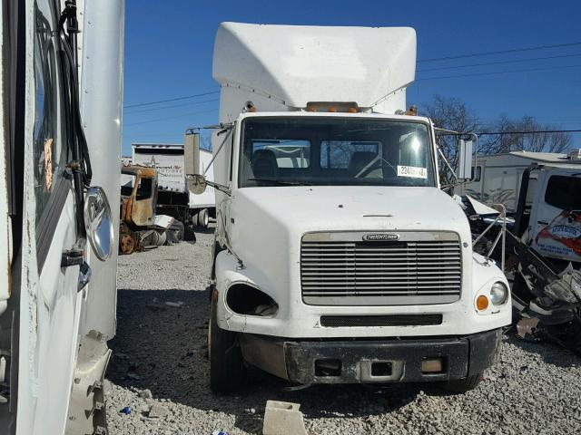 1FUBBFA822HH58318 - 2002 FREIGHTLINER MEDIUM CON WHITE photo 1