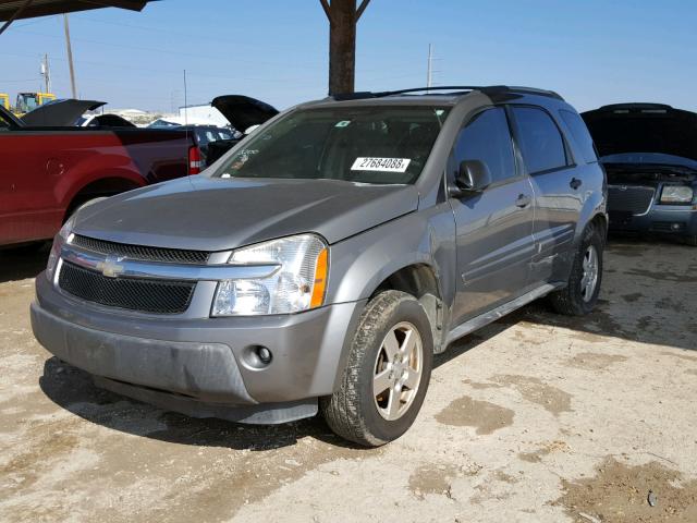 2CNDL13F056199785 - 2005 CHEVROLET EQUINOX LS SILVER photo 2