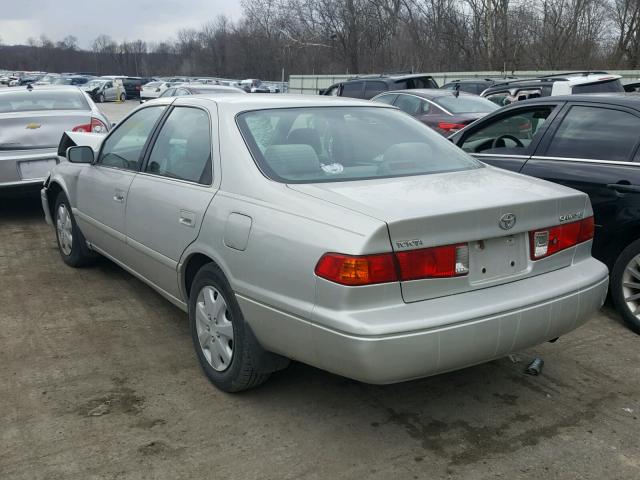 4T1BG22K51U091383 - 2001 TOYOTA CAMRY CE SILVER photo 3