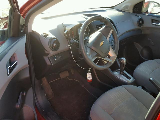 1G1JA6SH4C4147239 - 2012 CHEVROLET SONIC LS წითელი ფოტო 9