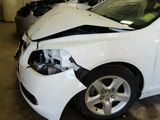 1G1ZA5E08AF278033 - 2010 CHEVROLET MALIBU LS WHITE photo 9