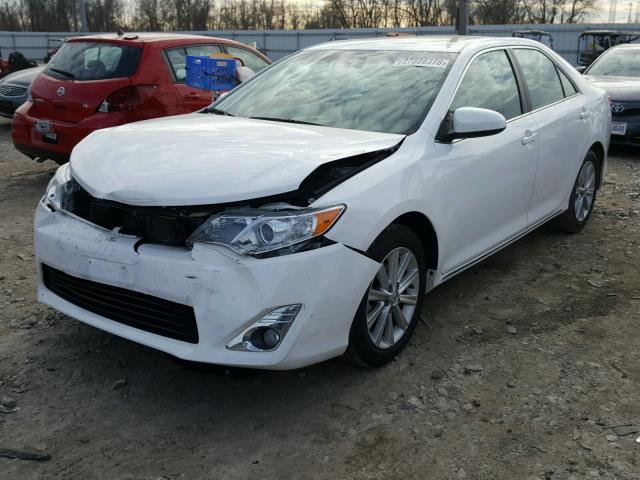 4T1BF1FKXEU799691 - 2014 TOYOTA CAMRY L WHITE photo 2