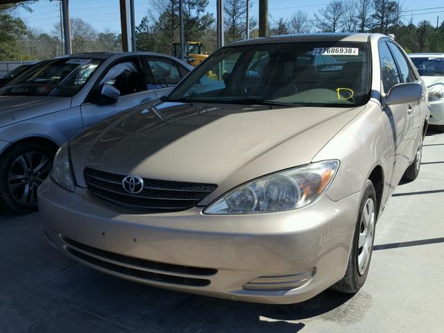 4T1BE32K93U773715 - 2003 TOYOTA CAMRY LE GOLD photo 2