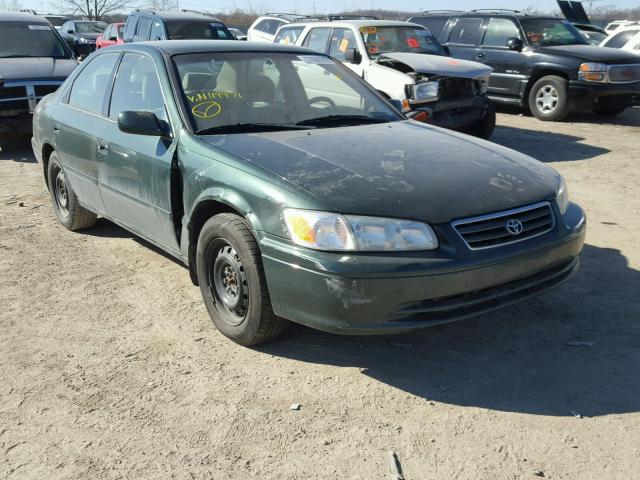 4T1BG22KX1U119971 - 2001 TOYOTA CAMRY CE GREEN photo 1