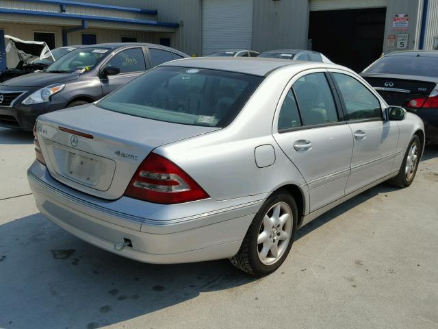 WDBRF81J63F374169 - 2003 MERCEDES-BENZ C 240 4MAT SILVER photo 4