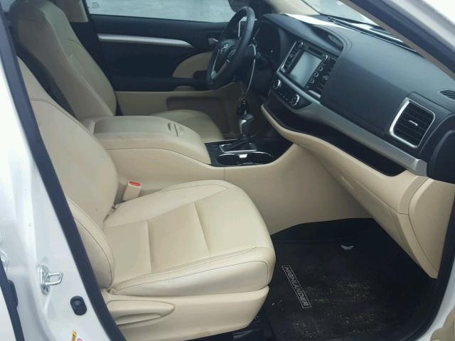 5TDKKRFH6ES028703 - 2014 TOYOTA HIGHLANDER WHITE photo 5