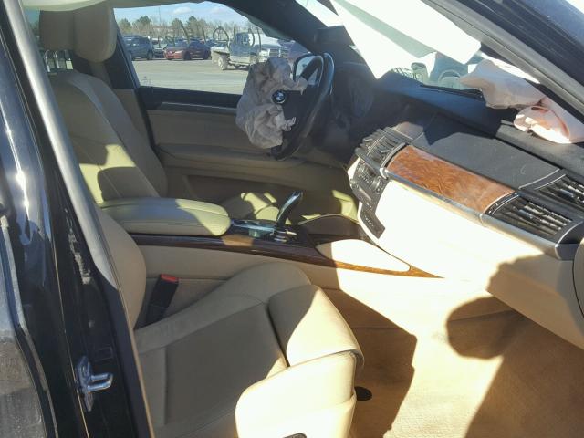 5UXFG8C58CL590025 - 2012 BMW X6 XDRIVE5 Қара фото 5