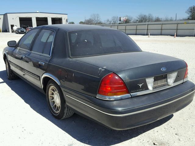 2FAFP74W3XX171632 - 1999 FORD CROWN VICT GRAY photo 3