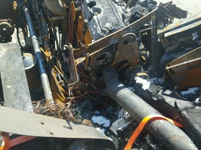 1XKWDB9X4VJ736102 - 1997 KENWORTH CONSTRUCTI BURN photo 8