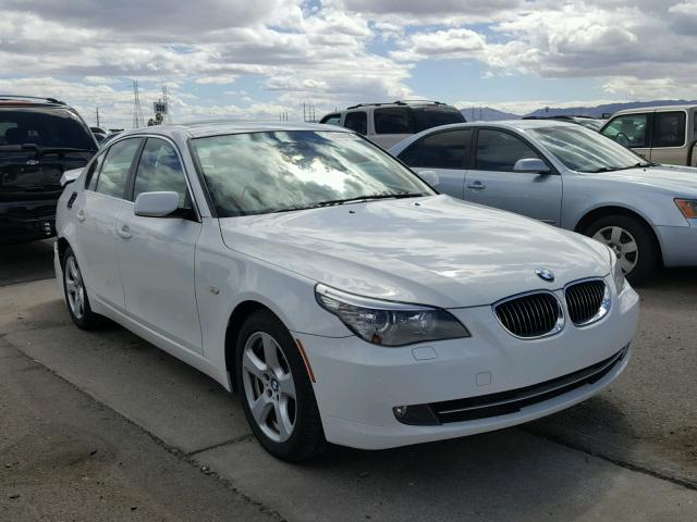 WBANV93588CZ62640 - 2008 BMW 535 XI WHITE photo 1