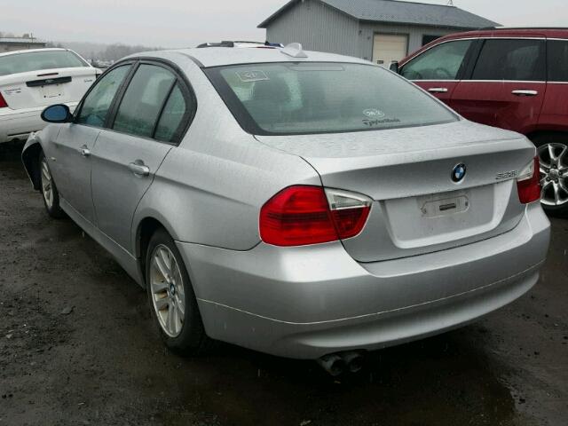 WBAVA37547NL11947 - 2007 BMW 328 I SILVER photo 3