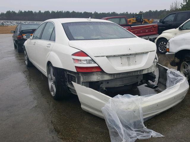 WDDNG71X09A273118 - 2009 MERCEDES-BENZ S 550 WHITE photo 3