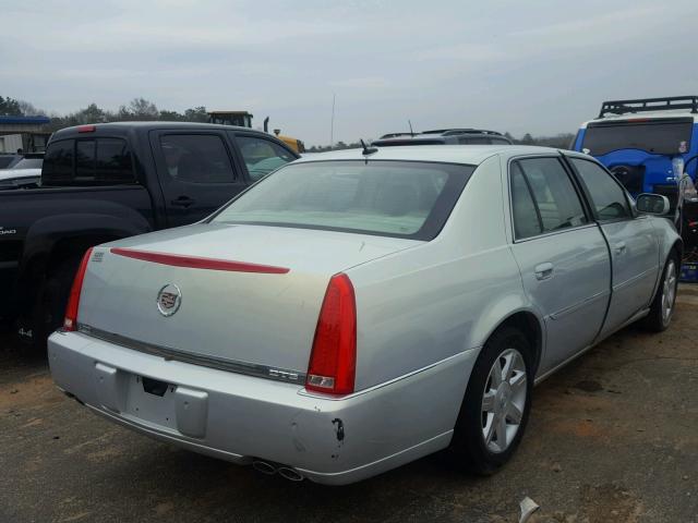 1G6KD57Y76U209360 - 2006 CADILLAC DTS SILVER photo 4