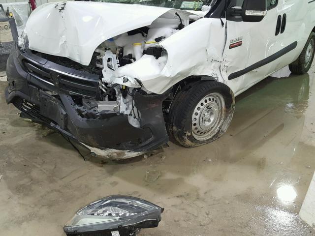 ZFBERFAB6H6G87580 - 2017 RAM PROMASTER 白色 照片 9