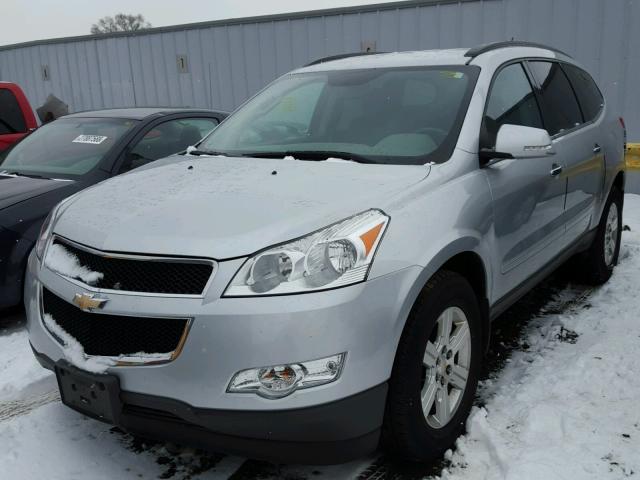 1GNKVJED6CJ187780 - 2012 CHEVROLET TRAVERSE L SILVER photo 2