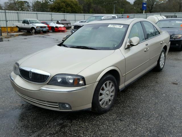 1LNHM86S14Y602908 - 2004 LINCOLN LS 金色 照片 2