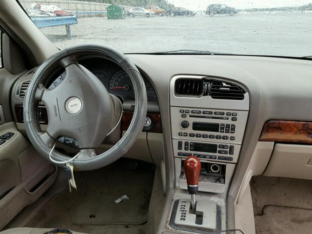 1LNHM86S14Y602908 - 2004 LINCOLN LS 金色 照片 9