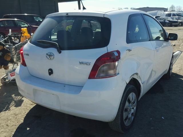 JTDJT923375097232 - 2007 TOYOTA YARIS WHITE photo 4