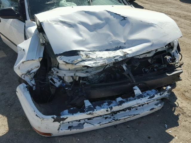 1NXAE09B9SZ289669 - 1995 TOYOTA COROLLA LE 白色 照片 9