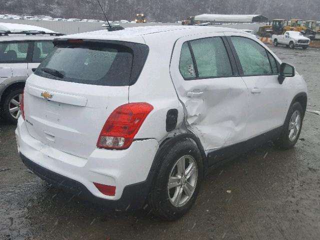 3GNCJNSBXHL290601 - 2017 CHEVROLET TRAX LS WHITE photo 4