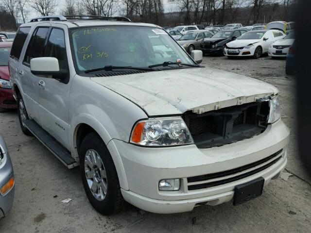 5LMFU28545LJ17802 - 2005 LINCOLN NAVIGATOR WHITE photo 1