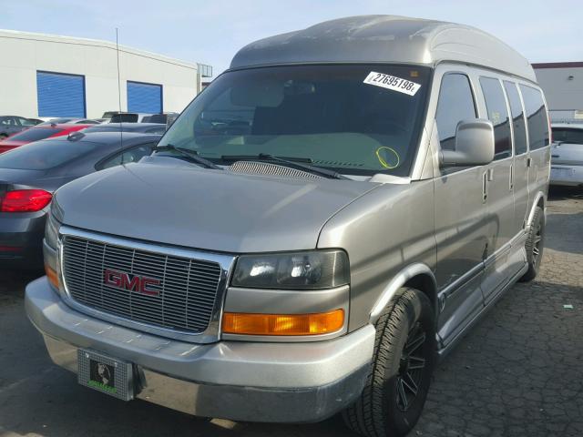 1GDFG15T731238422 - 2003 GMC SAVANA RV GRAY photo 2