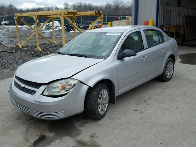 1G1AB5F50A7114791 - 2010 CHEVROLET COBALT LS SILVER photo 2