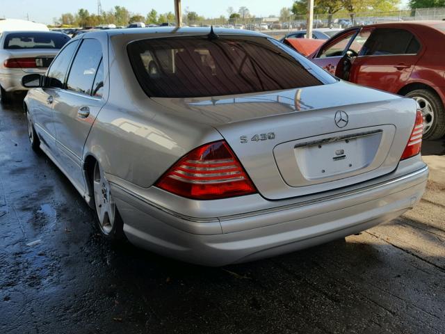 WDBNG70J54A389008 - 2004 MERCEDES-BENZ S 430 SILVER photo 3