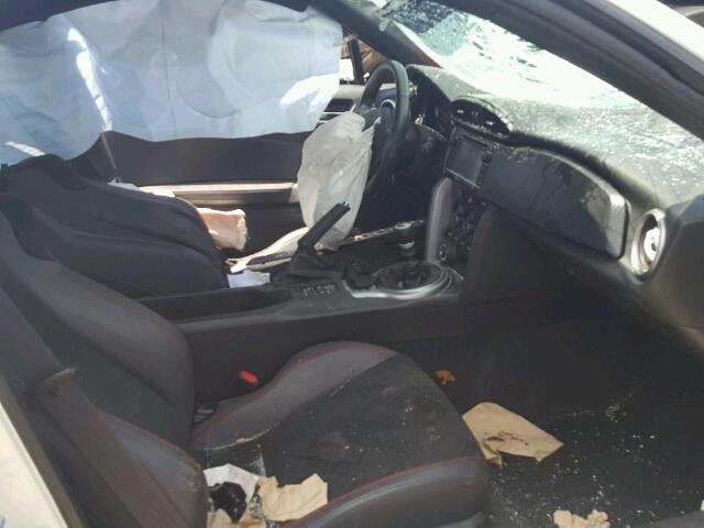 JF1ZNAA15E9707092 - 2014 TOYOTA SCION FR-S 白色 照片 5