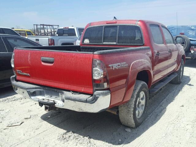 3TMLU4EN2CM086555 - 2012 TOYOTA TACOMA DOU RED photo 4