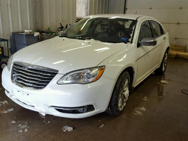 1C3BC2FB5BN616016 - 2011 CHRYSLER 200 LIMITE WHITE photo 2