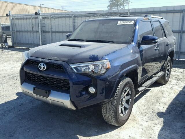 JTEBU5JR0H5424201 - 2017 TOYOTA 4RUNNER SR BLUE photo 2