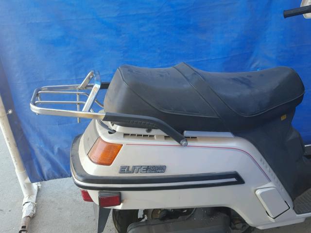 JH2MF0110GK101682 - 1986 HONDA CH250 BEIGE photo 6