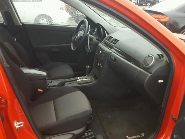 JM1BK12F681778934 - 2008 MAZDA 3 I RED photo 5