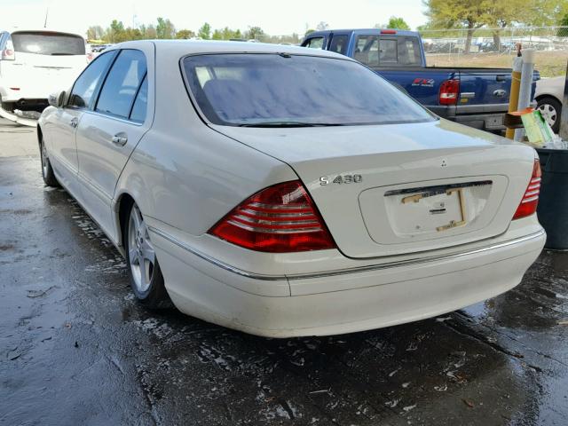 WDBNG70J45A452889 - 2005 MERCEDES-BENZ S 430 WHITE photo 3