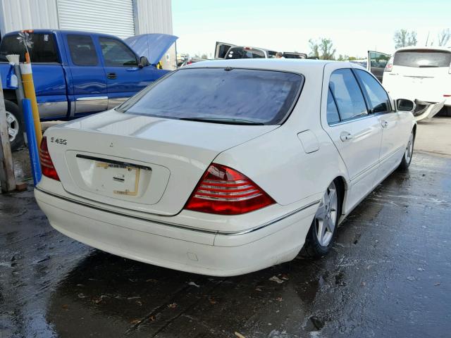 WDBNG70J45A452889 - 2005 MERCEDES-BENZ S 430 WHITE photo 4