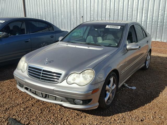 WDBRF40JX5F660572 - 2005 MERCEDES-BENZ C 230K SPO SILVER photo 2