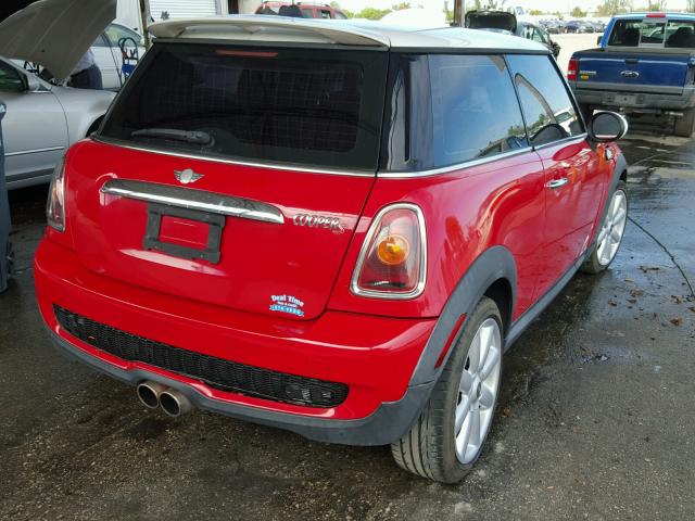 WMWMF73527TT85812 - 2007 MINI COOPER S RED photo 4