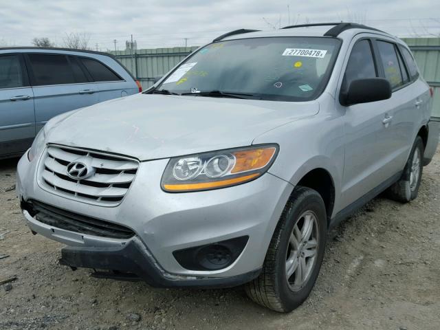 5XYZGDAB5BG031736 - 2011 HYUNDAI SANTA FE G SILVER photo 2