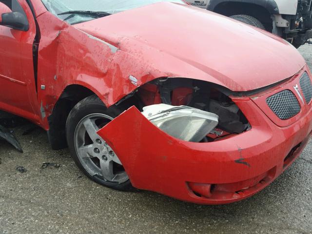 1G2AL15F377280582 - 2007 PONTIAC G5 RED photo 9